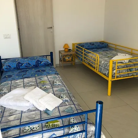 Petali Rosa- Dimora Orizzonte Vista Mare بولينيانو آ ماري